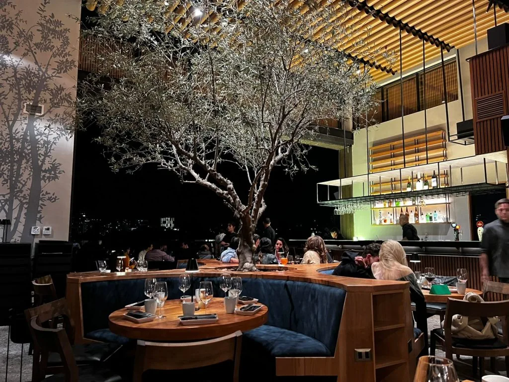 Fukasawa, Casa Costanera